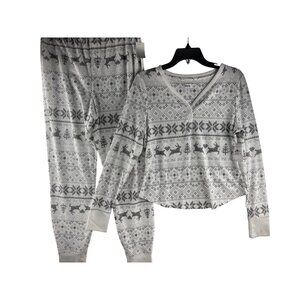 Sonoma Womens Size M 2-Piece Thermal Pajama Set With Reindeer & Snowflake Print